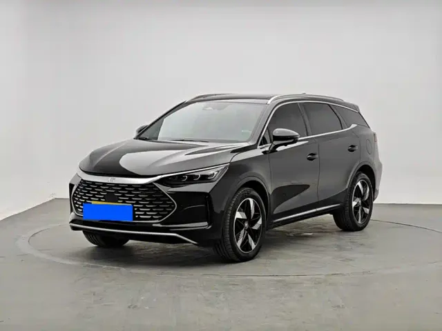 Фотография автомобиля — BYD Tang