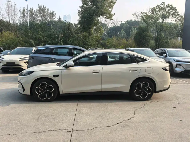 BYD Seal 06 — Фото автомобиля 3