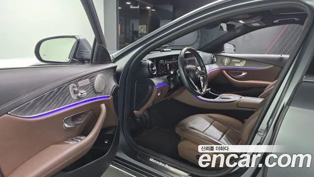 Mercedes-Benz E-Class W213 — Фото автомобиля 10