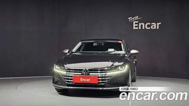 Volkswagen Arteon — Фото автомобиля 3