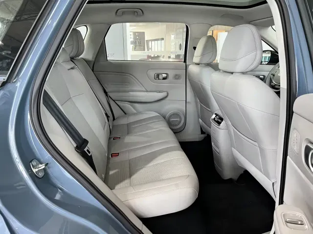 Leapmotor B10 — Фото автомобиля 11