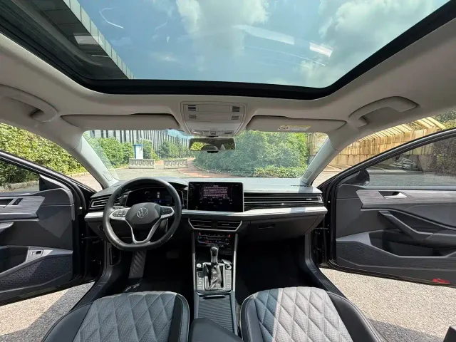 Volkswagen Sagitar — Фото автомобиля 11