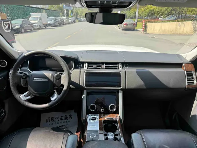 Land Rover Range Rover — Фото автомобиля 9