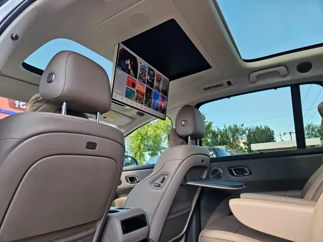 Li Auto i8 — Фото автомобиля 9