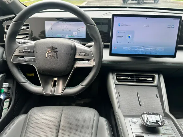 BYD Qin L 2024 DM-i 120KM Superior Edition — Фото автомобиля 15