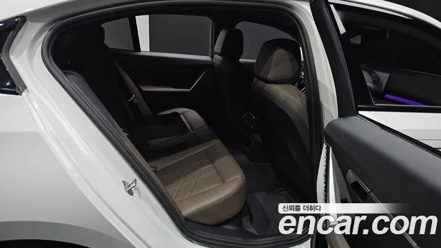 BMW 5-Series 5 серия (G60) 523d xDrive M Sport — Фото автомобиля 23