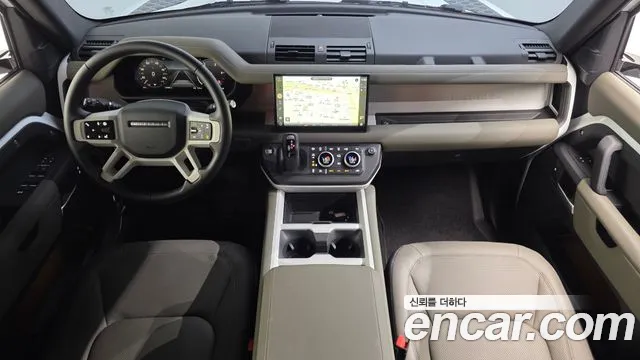Land Rover Defender L663 — Фото автомобиля 9
