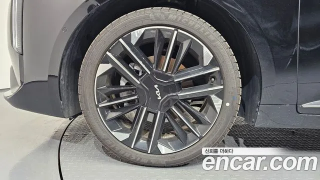 Kia K8 Signature — Фото автомобиля 5