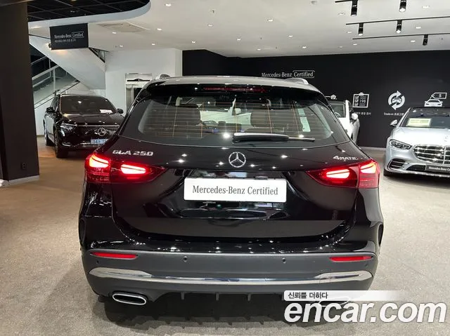 Mercedes-Benz GLA-Class H247 — Фото автомобиля 4