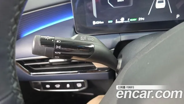 Kia K8 (New) Hybrid — Фото автомобиля 28