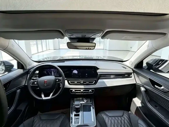 Hongqi HS5 — Фото автомобиля 7