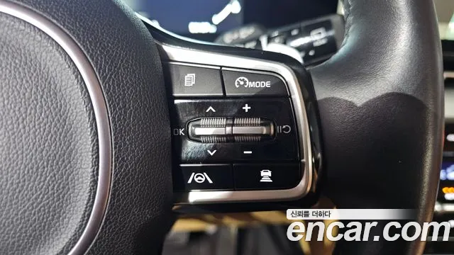 Kia Carnival — Фото автомобиля 24