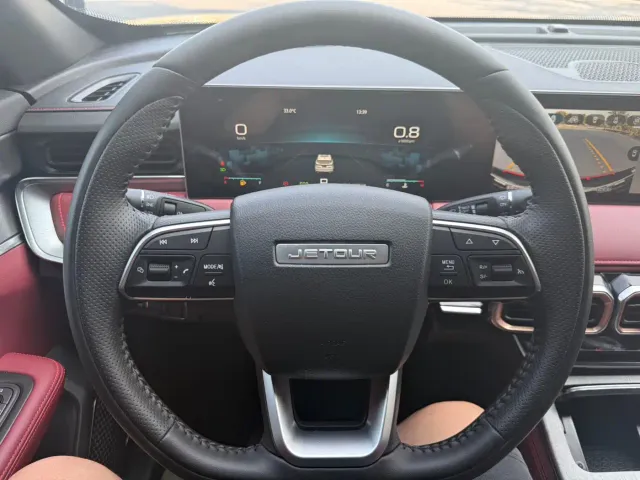 Jetour X70 Plus — Фото автомобиля 4