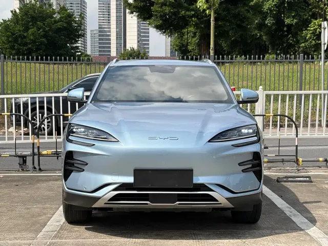 BYD Song PLUS — Фото автомобиля 2