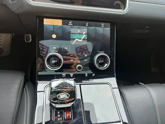 Land Rover Range Rover Velar — Фото автомобиля 4