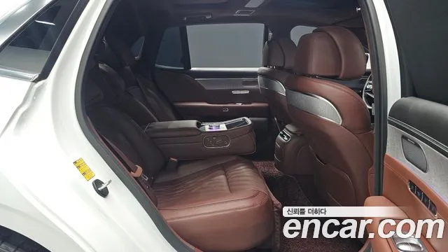 Genesis G90 Бензин 3.5 турбо AWD — Фото автомобиля 9