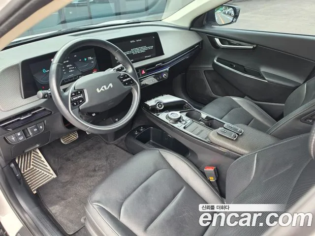 Kia EV6 — Фото автомобиля 10