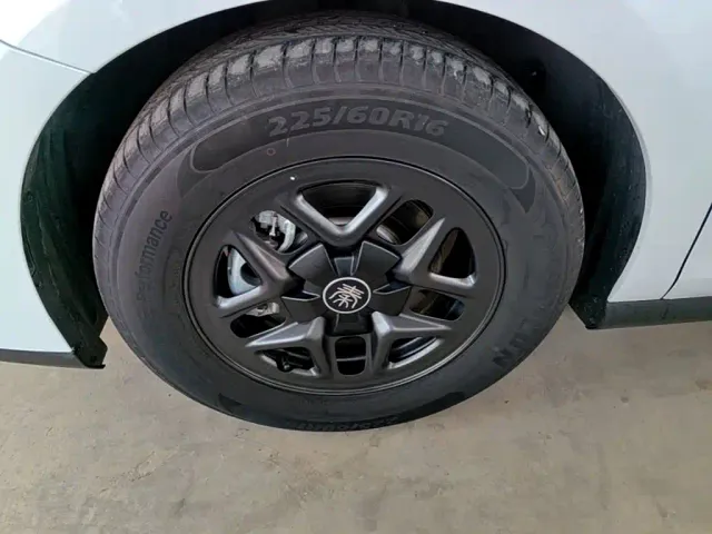 BYD Qin PLUS — Фото автомобиля 22