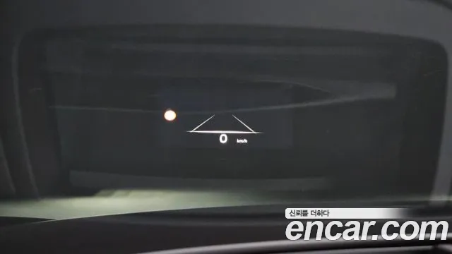 Genesis G90 Бензин 3.5 турбо AWD — Фото автомобиля 19