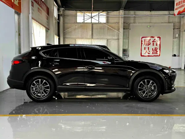 Mazda CX-4 — Фото автомобиля 4