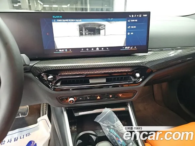 BMW M3 G80 — Фото автомобиля 10