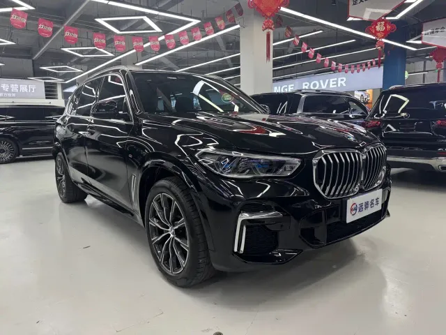 BMW X5 — Фото автомобиля 3