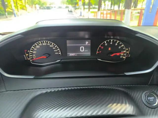 Peugeot 2008 — Фото автомобиля 17