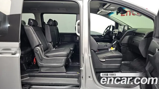Hyundai Staria — Фото автомобиля 25