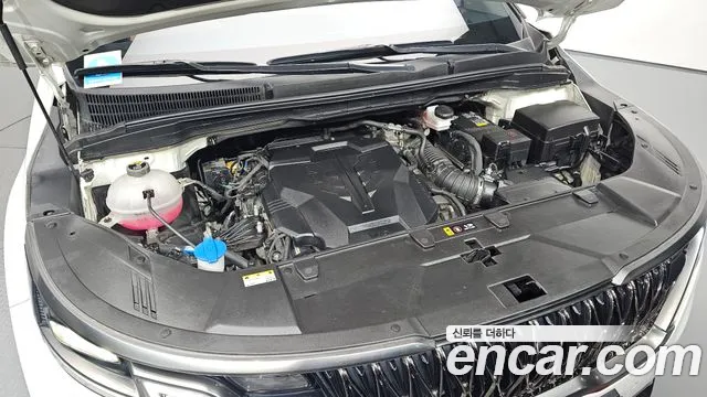 Kia Canival Carnival 4 поколение Бензин 7 мест Signature — Фото автомобиля 5