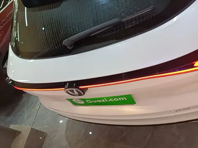 Changan UNI-Z — Фото автомобиля 7