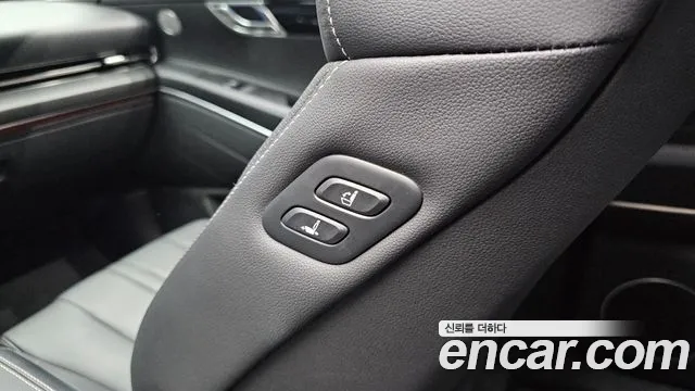 Genesis GV80 3.5T Бензин AWD — Фото автомобиля 27