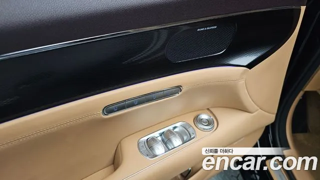 Genesis G90 Бензин 3.5 турбо AWD — Фото автомобиля 20