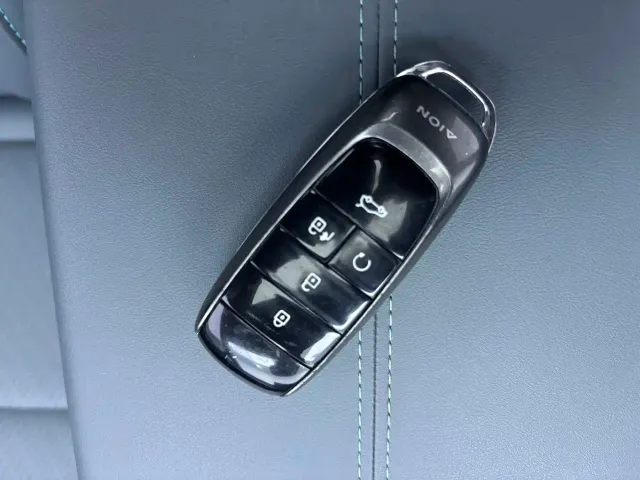 GAC Aion Y — Фото автомобиля 8