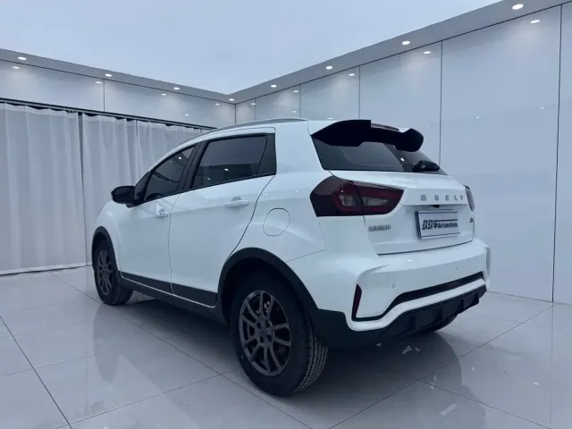 Geely Vision X3 — Фото автомобиля 6