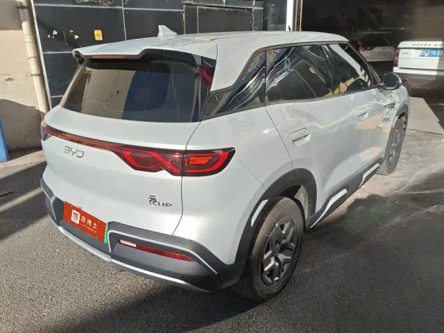 BYD Yuan UP — Фото автомобиля 4