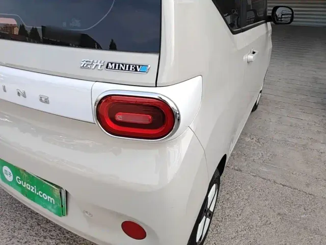 Wuling Hongguang Mini EV — Фото автомобиля 7