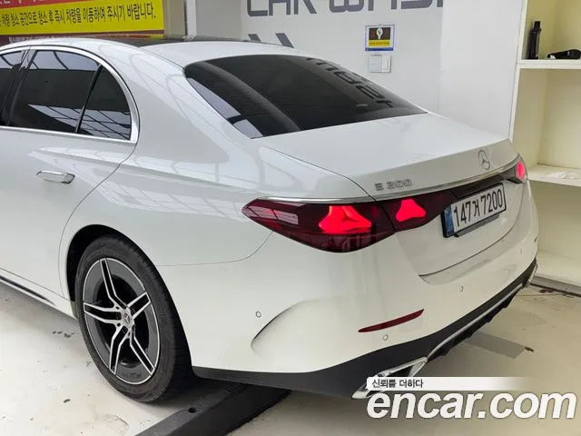 Mercedes-Benz E-Class W214 — Фото автомобиля 2
