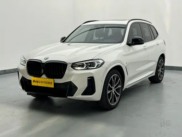 Фотография автомобиля — BMW X3
