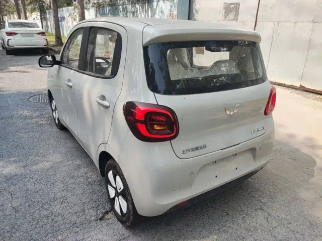 Wuling Hongguang Mini EV — Фото автомобиля 4