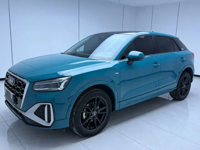 Фотография автомобиля — Audi Q2L