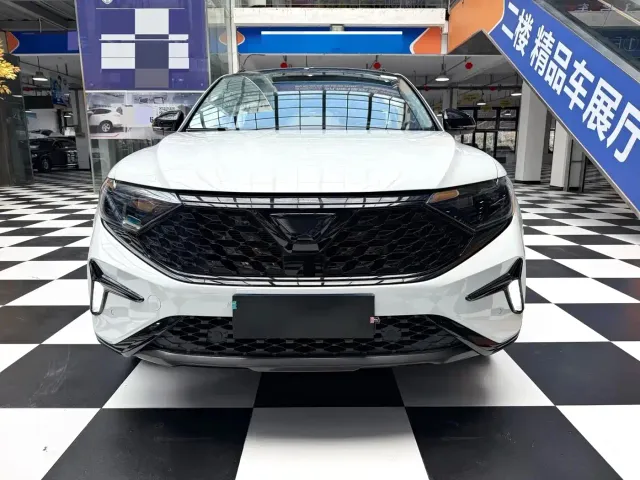 Jetta VS7 — Фото автомобиля 2