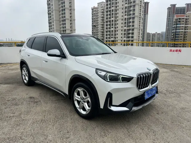 BMW X1 — Фото автомобиля 3