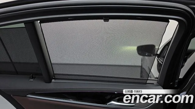 BMW 5 Series G30 — Фото автомобиля 26
