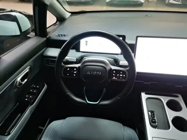 GAC Aion Y — Фото автомобиля 10