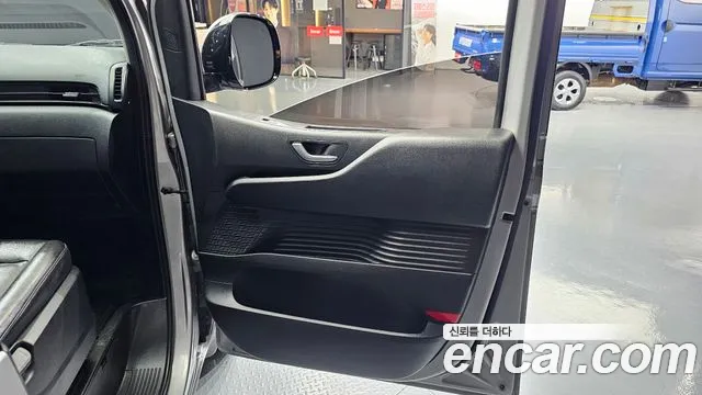 Hyundai Staria Staria Карго 5 мест — Фото автомобиля 24