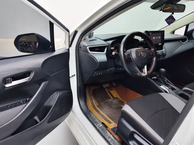 Toyota Corolla — Фото автомобиля 10