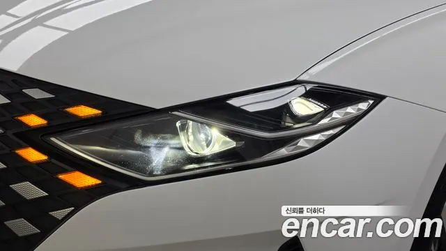 Hyundai Grandeur (New) Hybrid — Фото автомобиля 7