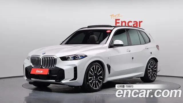 Фотография автомобиля — BMW X5 G05