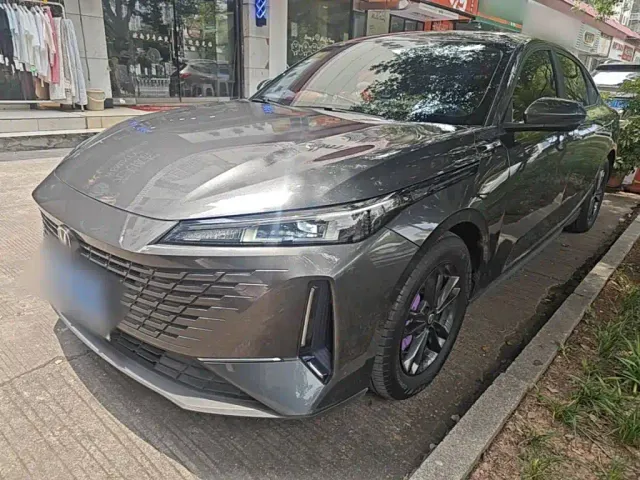 Фотография автомобиля — Changan Lamore