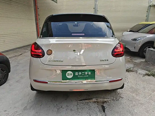 Wuling Bingo — Фото автомобиля 5